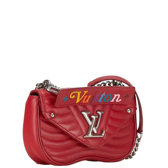 LOUIS VUITTON Red Leather Shoulder Bag - Picture 3 of 10